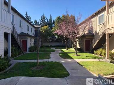 Main picture of Davis Oaks Condominiums