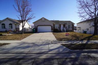 Main picture of 1622 N 160 W