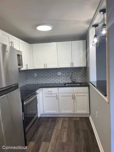 Main picture of 100 Prospect Ave