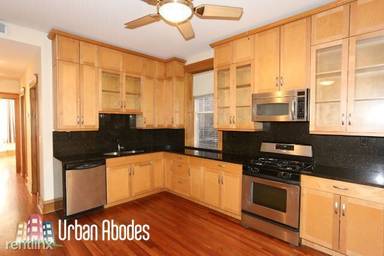 Main picture of 819 N Rockwell St