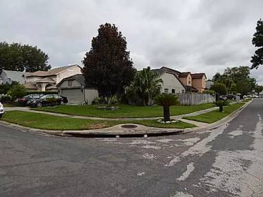 Main picture of 450 Queensbridge Dr