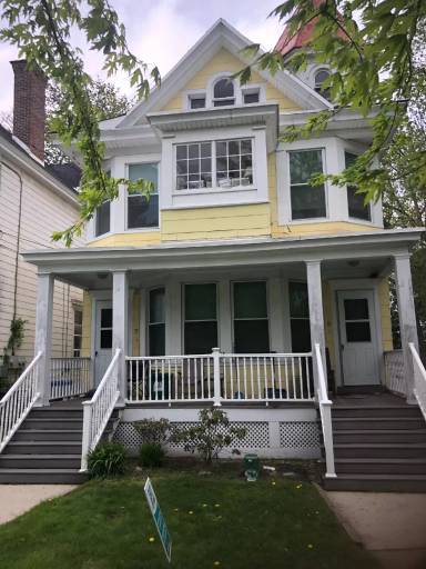 Main picture of 5 Woodlawn Ave