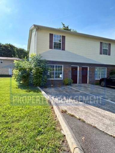 Main picture of 15th Street Townhomes - 440