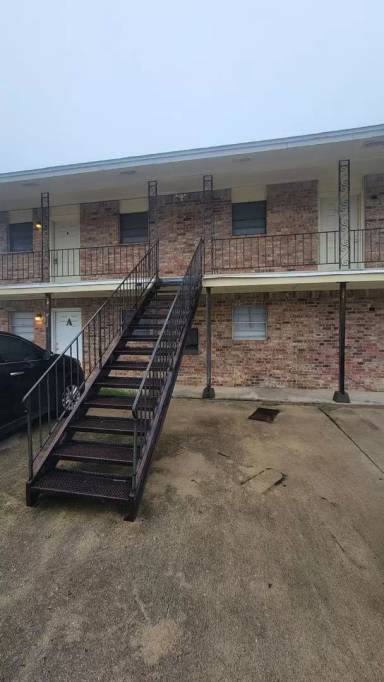 Main picture of 612 Sunset Ln