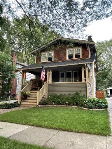 Main picture of 812 Maplegrove Ave