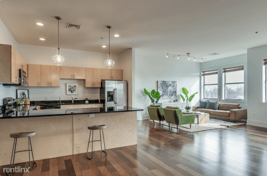 Main picture of 2201 8th Ave S