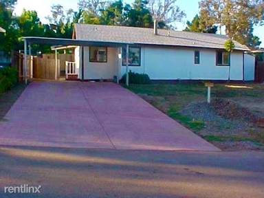 Main picture of 225 Lento Ln