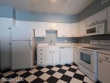 Main picture of 4516 Broadway