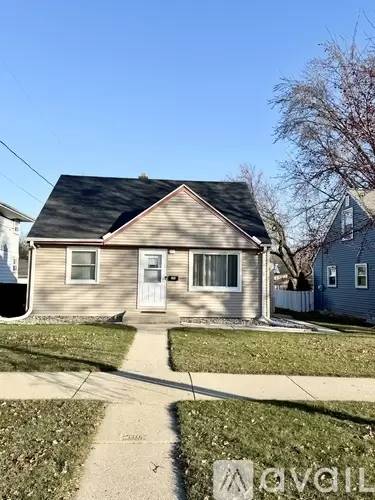 Main picture of 3364 S 84th St