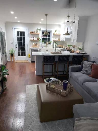 Main picture of 1711 Price St