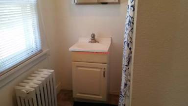 Main picture of 264 College St SE