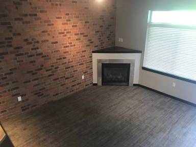 Main picture of 433 W Taylor Ave