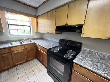 Main picture of 2625 Kelli Dr