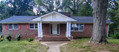 Main picture of 218 Saratoga Ave