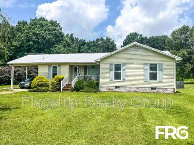 Main picture of 1100 Oberry Rd