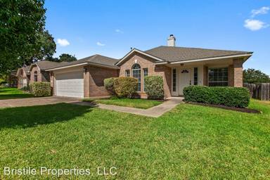 Main picture of 3512 Lynnbrook Dr