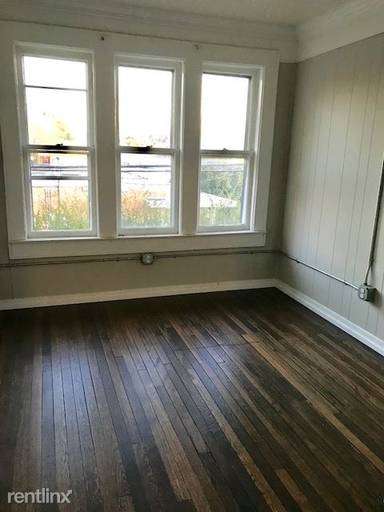 Main picture of 406 Montgomery St