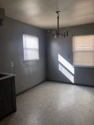 Main picture of 12405 Southern Ave