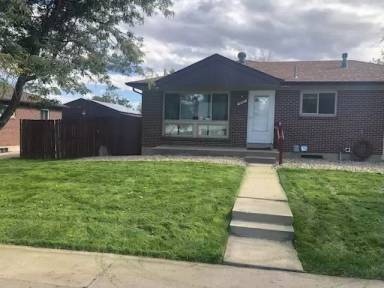 Main picture of 10852 Larry Dr