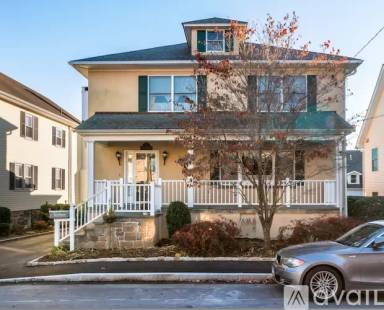 Main picture of 14 Charles St