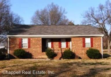 Main picture of 407 Briarwood Cir