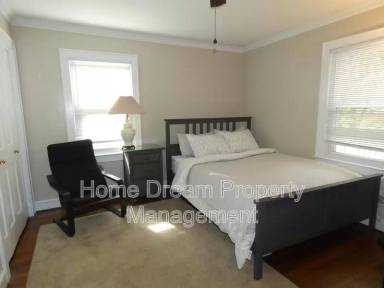 Main picture of 842 Spring Valley Dr