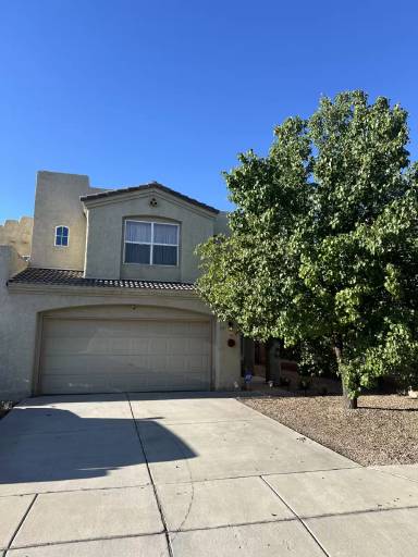 Main picture of 6540 Los Pueblos Pl NW