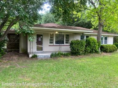 Main picture of 211 Putman St