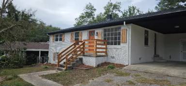 Main picture of 1613 Edgemore Rd