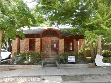 Main picture of 1835 Bryn Mawr St