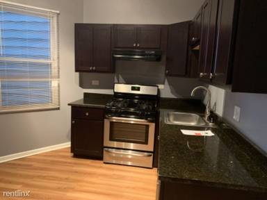 Main picture of 1140 W 18th St