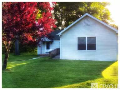 Main picture of 8 McKinley Ave