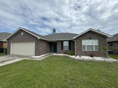 Main picture of 3549 Azalea Way