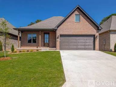 Main picture of 221 Kanis Ridge Dr