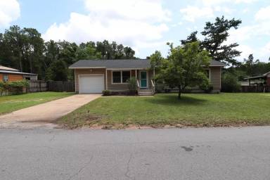 Main picture of 2464 Kingston Rd