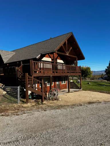 Main picture of 1220 Creek View Ln