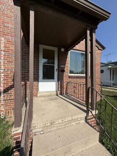 Main picture of 778 Forest St