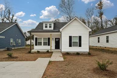 Main picture of 234 Booker Washington St