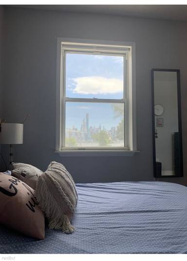 Main picture of 5907 Boulevard E