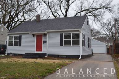 Main picture of 1931 SW Randolph Ave