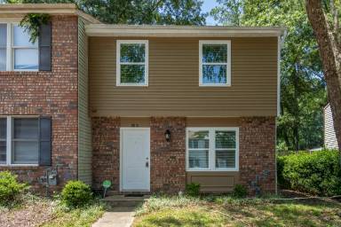 Main picture of 8810 Long Beach Cir