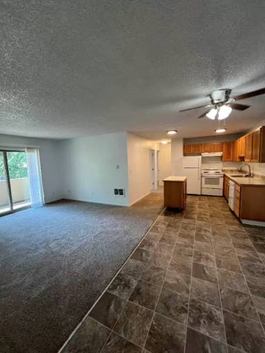Main picture of 17260 SW Heritage Ct