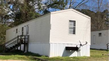 Main picture of 3069 Holly Dr