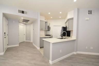 Main picture of 7155 S Durango Dr