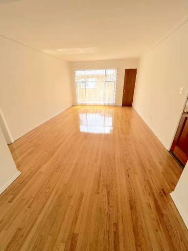 Main picture of 1253 N Mansfield Ave