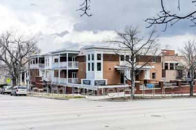 Main picture of 1220 Mapleton Ave