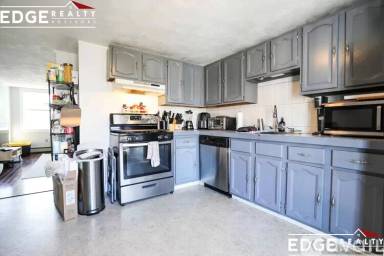 Main picture of 5 Cottage St