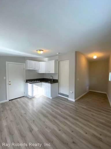 Main picture of 258 N Avenue 49