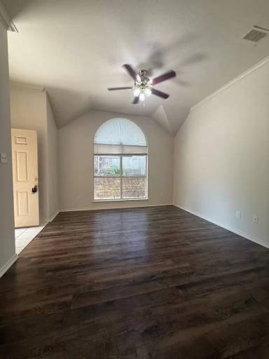Main picture of 213 Rentz Place Cir