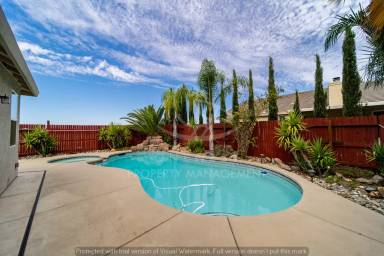 Main picture of 512 Spruce Ct